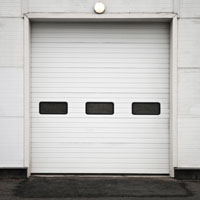 porte de garage enroulable hublot